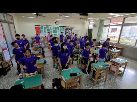 20201127 104116教室練習進場舞 - YouTube