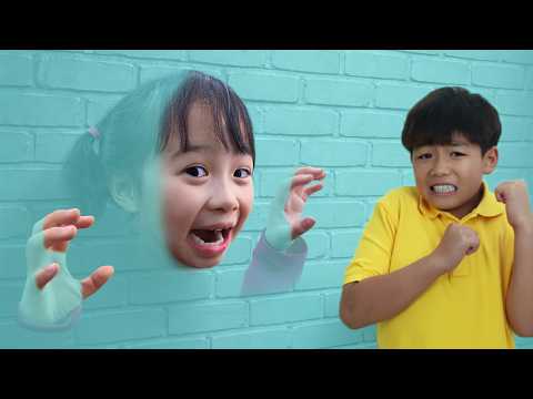 Lily Learns to Share in Magic Wall Adventure