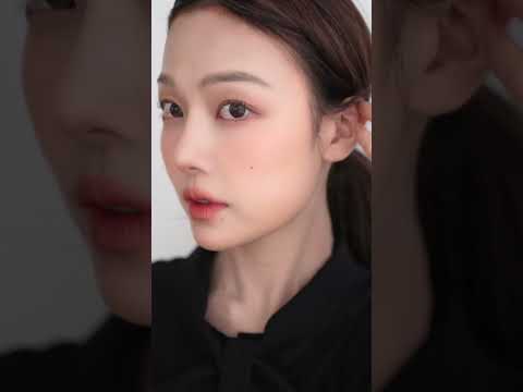 클래식한 여배우 화장