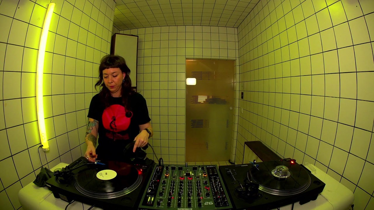 SEELEN – Auryn | HÖR – April 14 / 2026