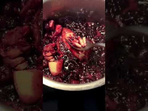 the easiest breakfast🫐