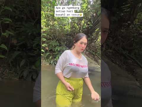 #mandisungai #shortsfeed #shorts #viral #cute #waterfall #humor #outfit #funny #comedy #vlog