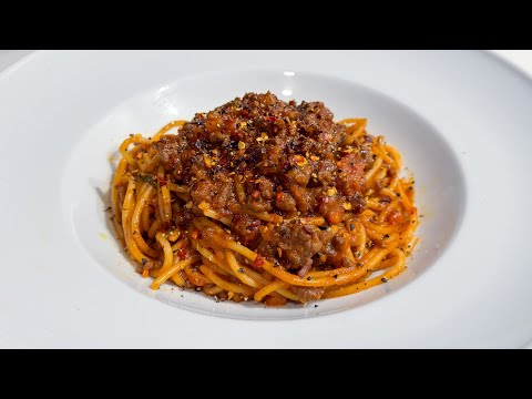 This ONE ingredient elevated my Bolognese sauce recipe