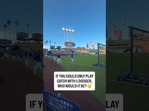 If you could only <strong>play</strong> catch with 1 Dodger, who would <strong>it</strong> be? 🤔