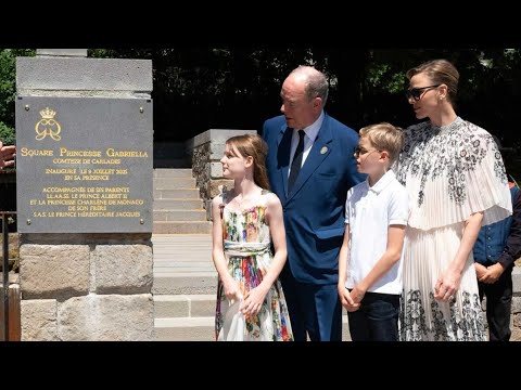 La princesse Gabriella de Monaco visite la région d'Auvergne en tant que comtesse de Carladès.