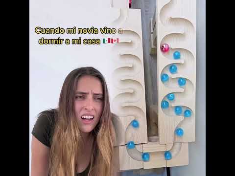 ¿Verdad que si se puede dormir rápido 😆 @kimmigneault 🇨🇦🇲🇽 #Sonrixs #kimrixs  #sonrixs #funny #humor