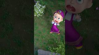 Watch out! It’s a lightning BEAR ball! ⚡️ Masha and the Bear, now playing on Netflix!