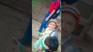 Dharti sunhari Ambar Neela Aisa Desh Hai Mera