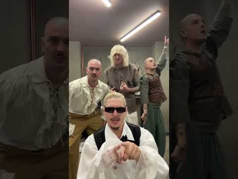 ROMANTIC в чартах!