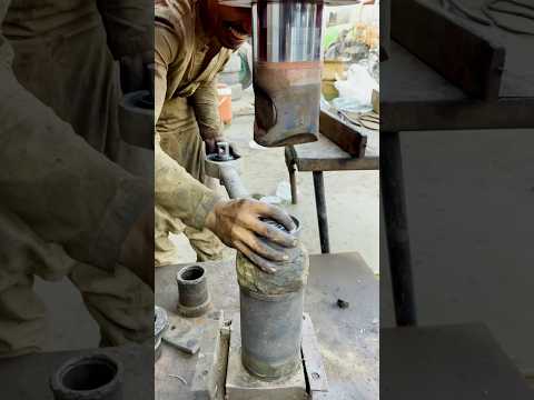 Hydraulic press using truck axle rubber installation #automobile #shortsfeed #mechanic #truck