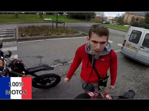 MOTARDS Vs Automobilistes | ROAD RAGE 125 et 50cc | FRANÇAIS