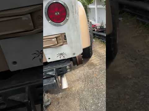 I don’t think that’s the correct way to install wheel spacers ￼#jeeplife #jeeptj
