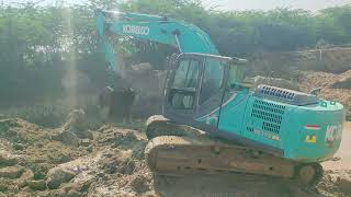 KOBELCO EXAVATION MACHINE