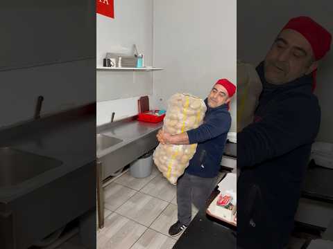#reklam Günde 1 Torba Patates ikram Eden Tostçu! #tost #shortvideo #viral #keşfet #viralvideo