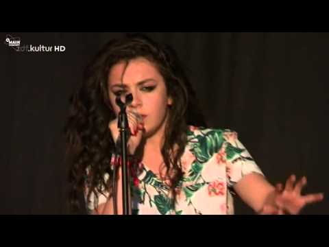 Charli XCX - What I Like (live in Germany)