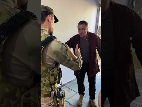 Não quero saber quem é você parte 2. #cabovalentini #humor #comedia