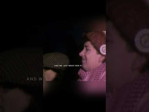 ผู้ประท้วงสาวปาสีใส่เครื่องบิน SR-71 #sr71 #blackbird #10days10shortsth