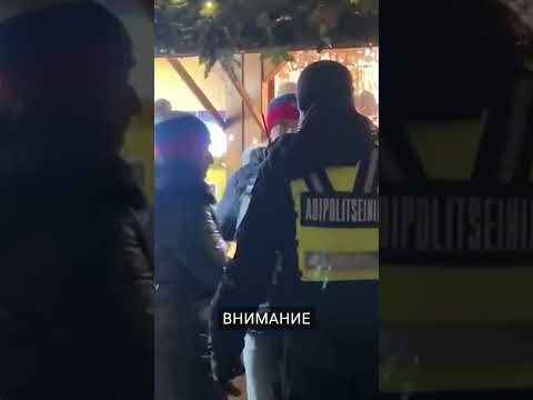В Эстонии полицейские пытались отобрать шапки из-за «российского» флага. #maratnews #новости