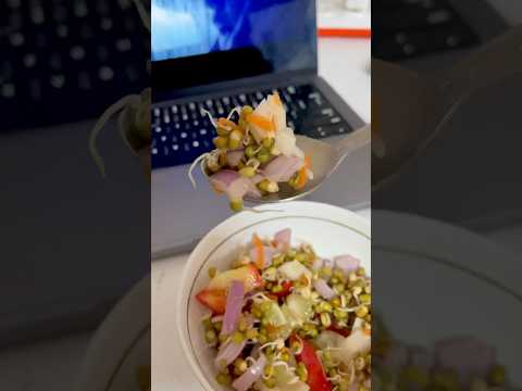 What I eat in a day *Ghar ka khana Special* #ShivangiSah #Shorts #YoutubeShorts #whatieatinaday