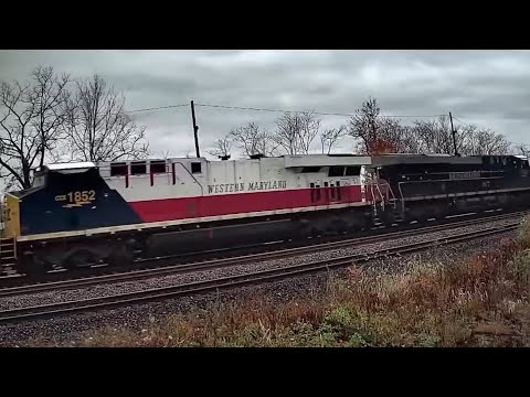 CSX Train w Two Heritage Units! Sparks Fly on LORAM Rail Grinder 2 Big CSX Trains Meet + More Trains