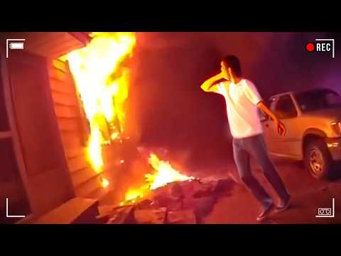 Man Walks In On Killer Burning His Friend Alive