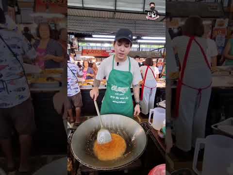 #ผัดกระเพราจิรงใจ #Byเชฟเบสสุดหล่อ ร้าน :เจ้อ้อนแกงใต้ พิกัด :ตลาดนานาเจริญ ลำลูกกาคลอง2 โซนตลาดนัด