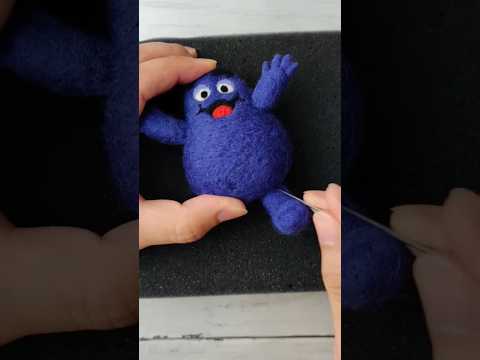 Grimace Satisfying Wool Art ๐