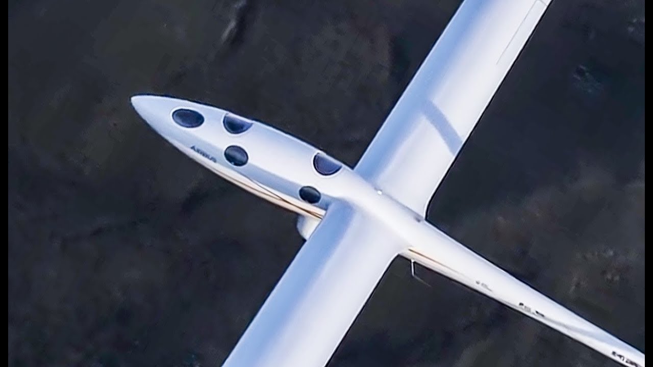The Perlan 2 Soars To the Edge of Space Without a Motor