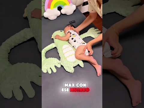 ¡Emma no se preocupó! El muñeco ayuda a Max a dormir profundamente🤯 #shorts #ytshorts