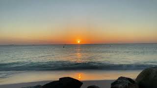 Deep Ocean Waves 🌊 Lofi Hip Hop Mix to Sleep / Calm Your Anxiety