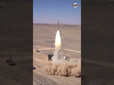 इजरायल छोड़ो! भारत के स्वदेशी आयरन डोम को देखकर हिल गई दुनिया 😱🚀 | #shorts #defence