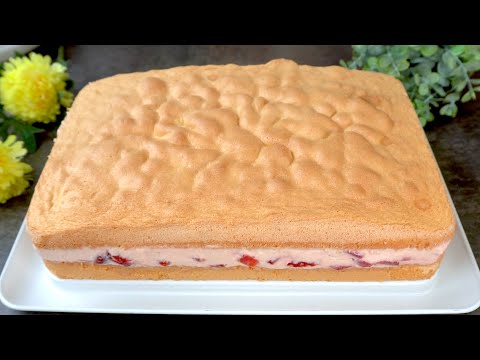 Einfacher Kuchen in 15 Minuten! Das berühmte Rezept mit Erdbeeren
