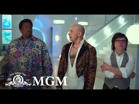 Hot Tub Time Machine 2 - Official Trailer 2