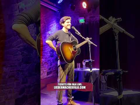 Mit Kindern im Auto rauchen / @FALKliedermacher