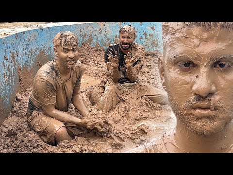 Pool Main Mud Bath Kr Liya😂