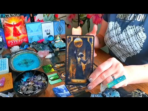 TAURUS - "IT'S OFFICIAL!! FINANCIAL GLOW UP AHEAD!!!" - CAREER & MONEY READING - END - JANUARY 2025