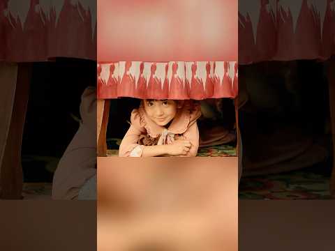 The little girl hid under the table and saw her father collapse right in front of her.