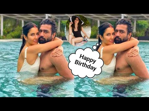 Vicky Kaushal was seen openly kissing birthday girl Katrina Kaif | katrina kaif birthday party