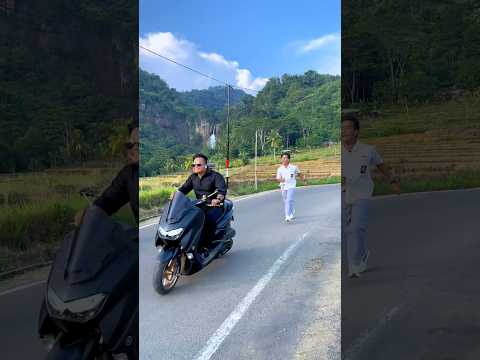 Mudah2an dompet babeh ketemu lagi???? #funny #comedy #komedi #gurugokil #babeh #lucu #videolucu