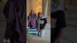 ANAK KECIL INI BACA PUISI BIKIN MENYAYAT HATI