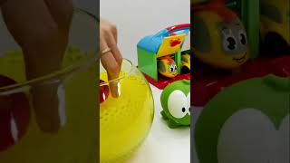 🍬🔍 Vamos a buscar dulces para Om Nom#OmNom