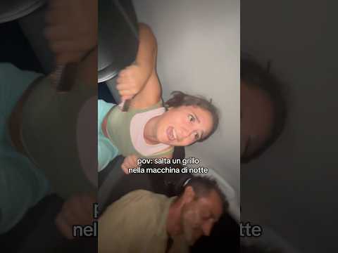 Le è andato nei pantaloni HAHAHAHAHAHAH
