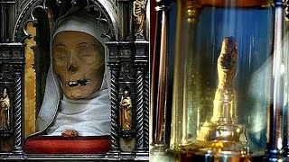 10 Reliquias Más Bizarras del Mundo