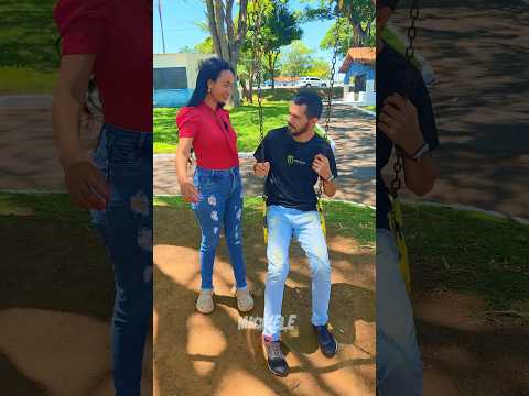 MENINA PODE BALANÇAR ? 🤣 #shorts