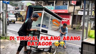Di tinggal pulang abang batagor 😭 #ceritapendek #pedagangkakilima