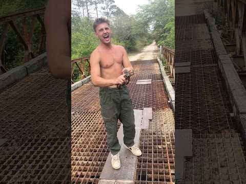 Catching a HUGE Brown Watersnake!!!
