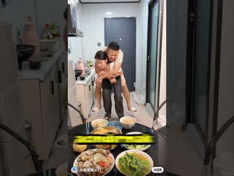 Karımla aramdaki yemek yeme münasebetim 😂