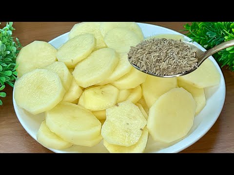 जब कोई सब्जी समझ ना आए तब बनाए कच्चे आलू का आसान सब्जी,खाने वाले उंगलिया चाट जाएंगे | Easy Aloo Reci