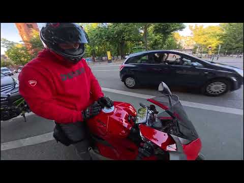 Die Ducati macht Probleme…