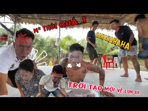 TNB - Rửa 80 Lần Không Hết Mùi Thúi Dính Trên Mặt Của Mấy Thanh Niên Bị Troll